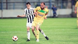 Copos și Porumboiu au confirmat negocierile:** "Rapid îl vrea pe Pavlovic"