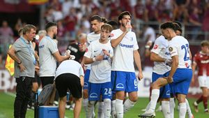 Fotbalistul lui Gică Hagi e peste starul lui Gigi Becali în TOP 100 talente din fotbalul mondial! CIES a publicat clasamentul și e incredibil pe ce loc a ajuns să fie Tavi Popescu, starul pe care patronul FCSB cerea 50 de milioane de euro