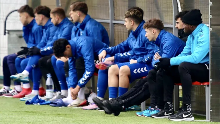 Finalul de an trecut a supărat conducerea și stafful tehnic de la Minaur Baia Mare. Au venit cinci jucător, inclusiv din Liga 2, și au plecat patru