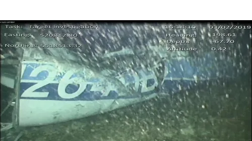 FOTO A fost descoperită epava avionului lui Emiliano Sala. Anunțul șocant al presei din străinătate: „E un corp vizibil în imaginile subacvatice”. Anunțul oficial și filmul incidentului care a șocat întreaga planetă