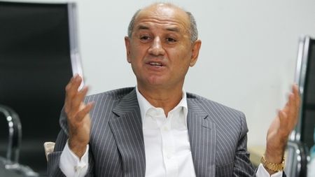 "Am dat o sumă mare de bani, Dinu Gheorghe știe cum i-a împărțit!** Am obosit plătind datoriile"