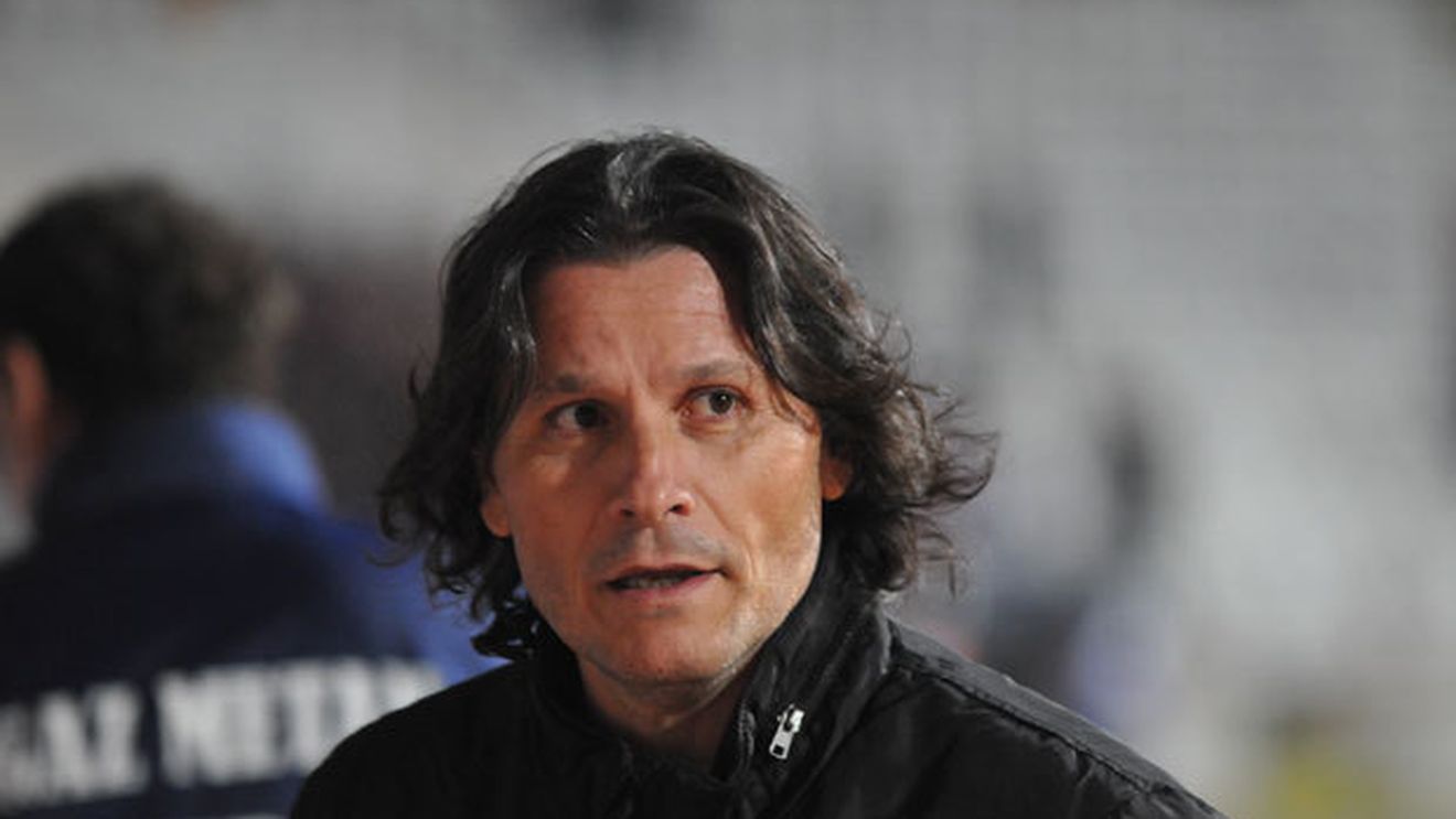 Napoli nu e îngrijorat că pierde întreg lotul în această iarnă:** "Nu contează că pleacă toți jucătorii. Important e să ai bani să aduci alții"