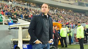 Reghecampf: "La Steaua nu sunt probleme cu banii. Nu cred că există vreun jucător neplătit la club"