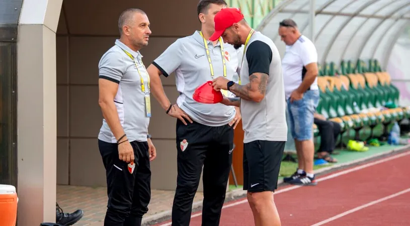 Constantin Enache continuă să întărească FC Bacău. Un atacant de bandă, achiziționat înaintea etapei 2 din Liga 2