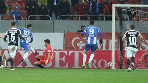 "După cele 3 bare, plus paguba de la pariuri..." FOTO | Cum a putut reacționa un fan al Craiovei în timpul meciului cu Dinamo