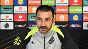 A semnat cu FCSB, iar Elias Charalambous a spus ce se întâmplă cu mijlocaşul: „Nu e sută la sută”