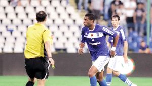 Dina vrea să plece liber de contract de la Craiova!** Lopes a depus deja memoriu