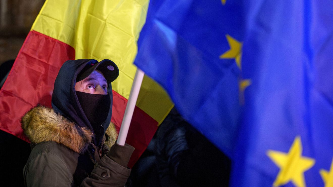„Am ajuns o țară bananieră din UE”. Cea mai dură reacție după anularea alegerilor din România