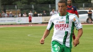 Mutare ȘOC pregătită de Steaua!** E fix ce au nevoie: "A plecat deja spre București!" Mijlocașul care poate veni sub comanda lui Reghecampf direct din Franța