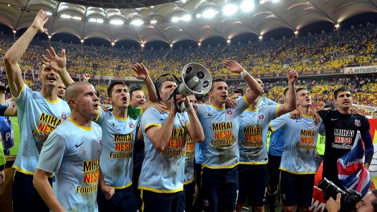 Uhrin a izbucnit în râs când a auzit că steliștii se cred imbatabili: "E foarte bine așa! Am văzut meciul cu Ceahlăul"