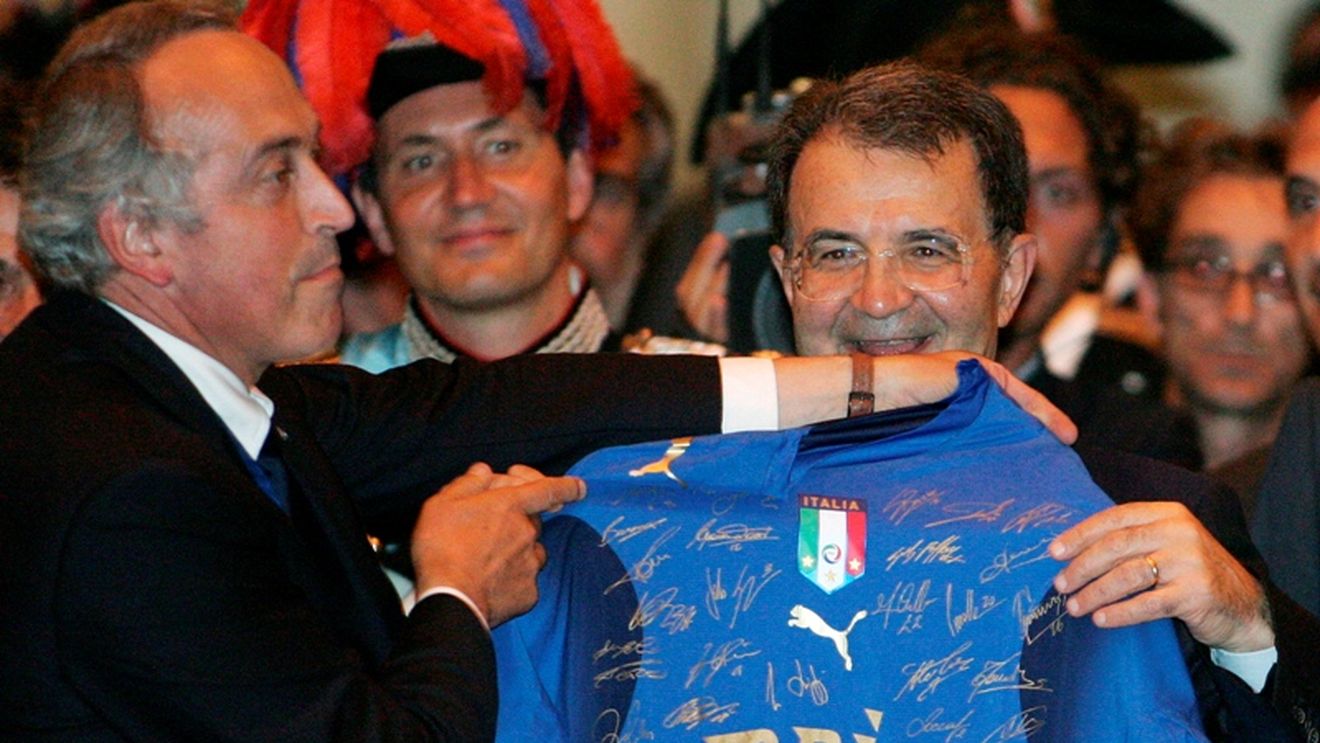 Abete: "Vom purta emblema Cupei Mondiale pe tricouri"