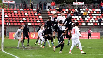 Ceahlăul a încheiat sezonul cu o victorie pe terenul ”lanternei” AFC Câmpulung Muscel. Viitorul lui Marco Veronese pe banca nemțenilor e incert, deși mai are contract