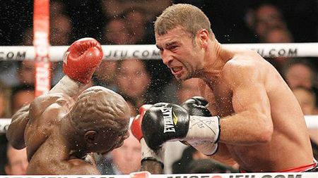 Lucian Bute, făcut praf în America: "E prieten cu Johnson!** Va fi un star după ce va lupta cu Andre Ward"