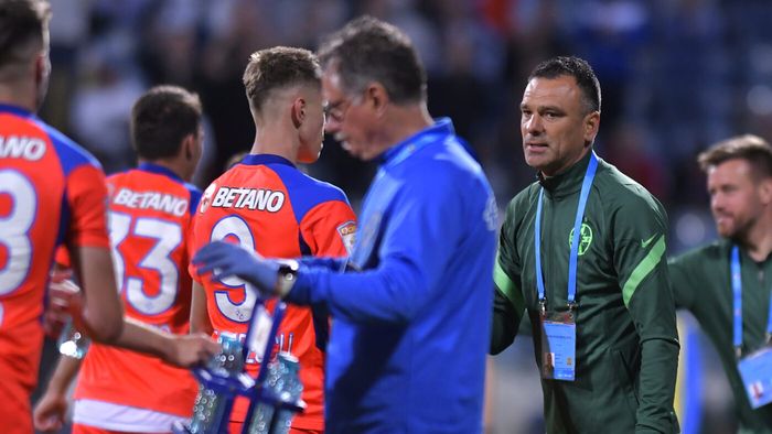 Toni Petrea, regrete din perioada în care antrena FCSB: „Au o posibilitate pe care eu nu am avut-o”. Cum explică forma slabă a roș-albaștrilor. EXCLUSIV