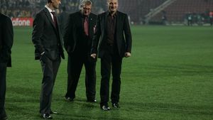 Paszkany către Mureșan: "Poți pleca pentru 2 milioane â‚¬!"