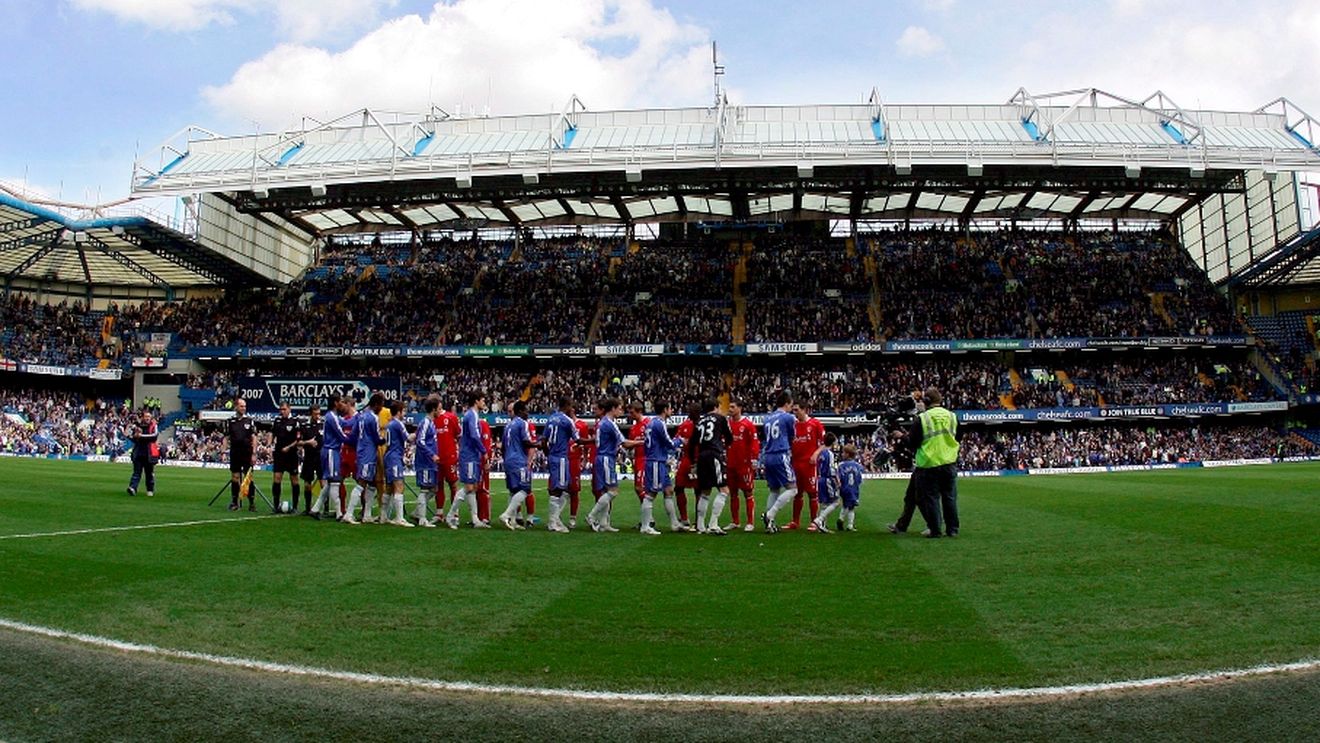 Stadion „de firmă"