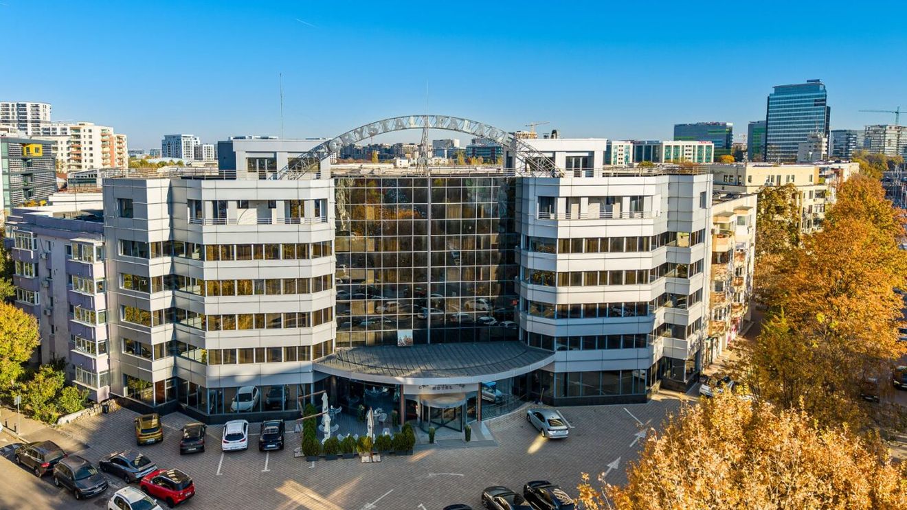 Miliardarii spanioli au făcut oferta pentru hotelul lui Dumitru Dragomir! Tunul imobiliar care i-ar aduce multe milioane de euro pensionarului cu avere uriaşă