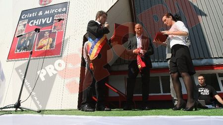 Chivu: "Am doar 5 luni de viață, m-am născut a doua oară!"