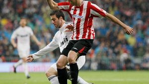 VIDEO** El e ultimul jucător pentru care se bat Real și Barcelona!