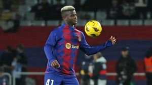 Bayern Munchen se răzbună după transferul ratat al lui Radu Drăgușin. Intră în război cu Tottenham pentru apărătorul central de 19 ani de la FC Barcelona