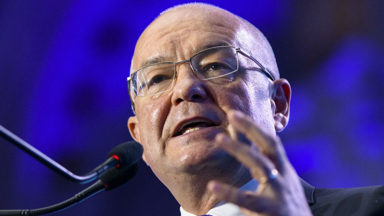 Emil Boc, atac fără precedent împotriva arbitrului Szabolcs Kovacs după CFR – U Cluj 1-0! Cum l-a ironizat pe fratele lui Istvan Kovacs