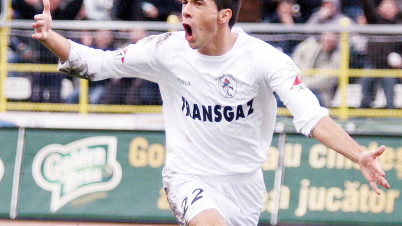 Pârvulescu n-a fost căutat de Steaua:** "Până la Revelion aflu dacă plec sau nu în Germania"