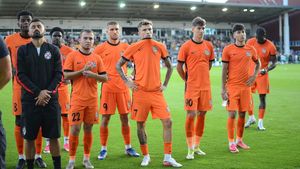 Fostul fotbalist al Stelei, reacție vehementă după umilința trăită de FCSB: „Halal fotbal! Vai de noi!”