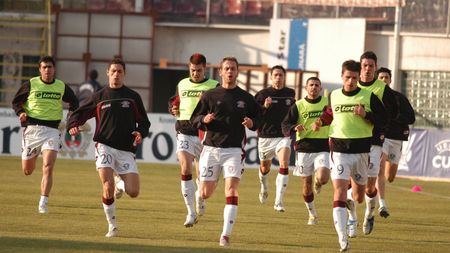 EXCLUSIV Cum au ajuns foștii fotbaliști ai Rapidului patroni la Los Angeles, deși aveau o șaormerie la București