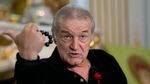 Gigi Becali a făcut prăpăd la pauza meciului FCSB – Farul! Alți trei fotbaliști, OUT din echipă