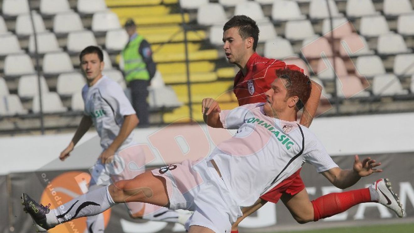 "Victoria e susținută artificial de arbitri! Ne-o vor 'trage' în retur!"** VEZI ce zic jucătorii Sportului