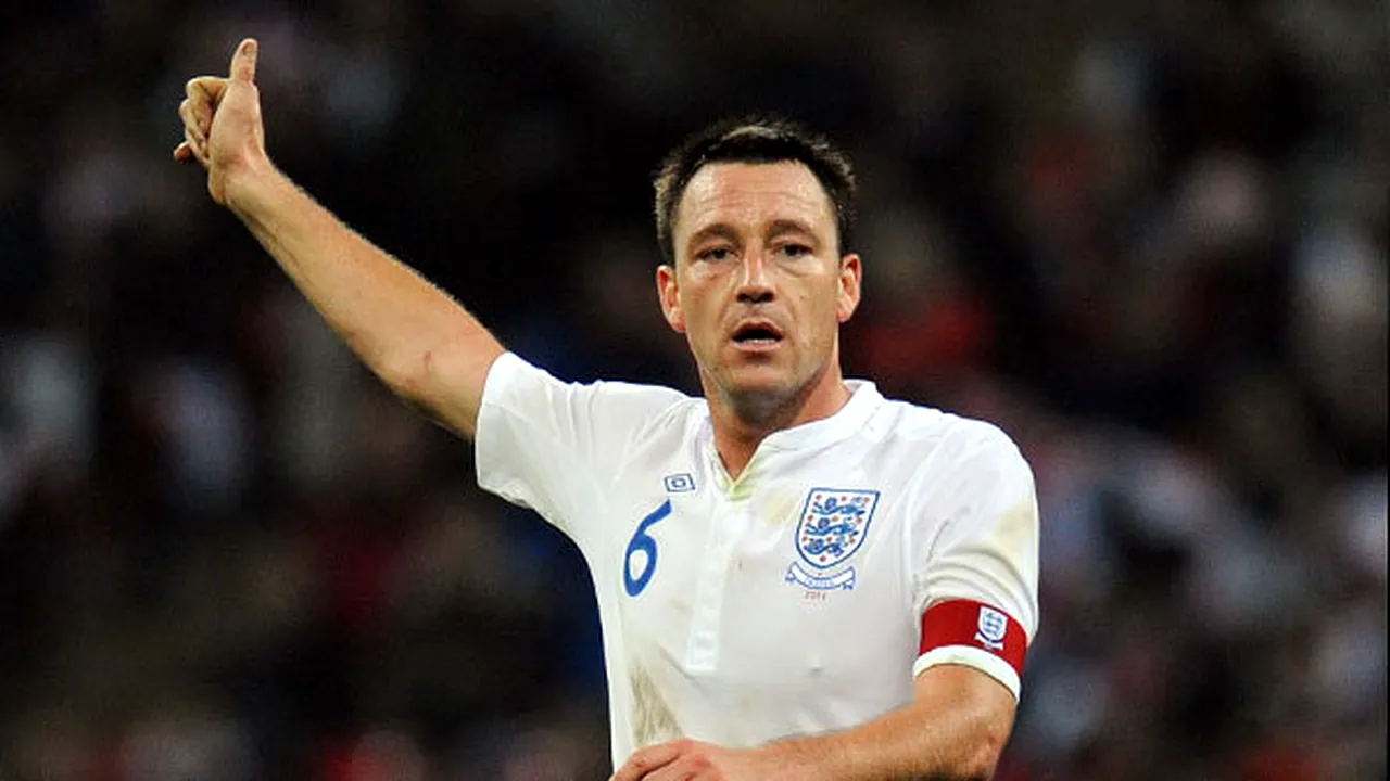 Terry a scăpat de excludere, dar i-a fost retrasă banderola de căpitan al naționalei Angliei