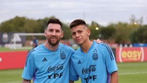 FC Barcelona se luptă cu Manchester City pentru noul decar de senzație al Argentinei