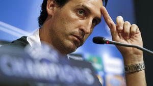 Demis după un meci cu Dan Petrescu, Unay Emery revine în Primera Division