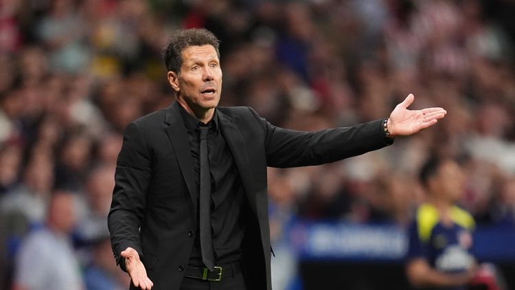 MERCATO Diego Simeone a rupt tăcerea despre transferul lui Julian Alvarez la FC Barcelona: „A spus-o clar!”
