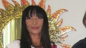 Unde stă ascunsă tămăduitoarea din România care vindecă milionari și săraci deopotrivă! Fotbaliștii bogați apelează la ea: „Are cereri pentru viitorii 3000 de ani”