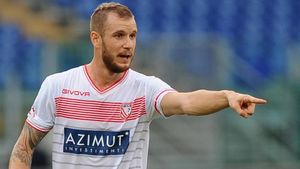 Craiova, la al patrulea transfer al verii. Oltenii profită din plin de falimentul unui club italian