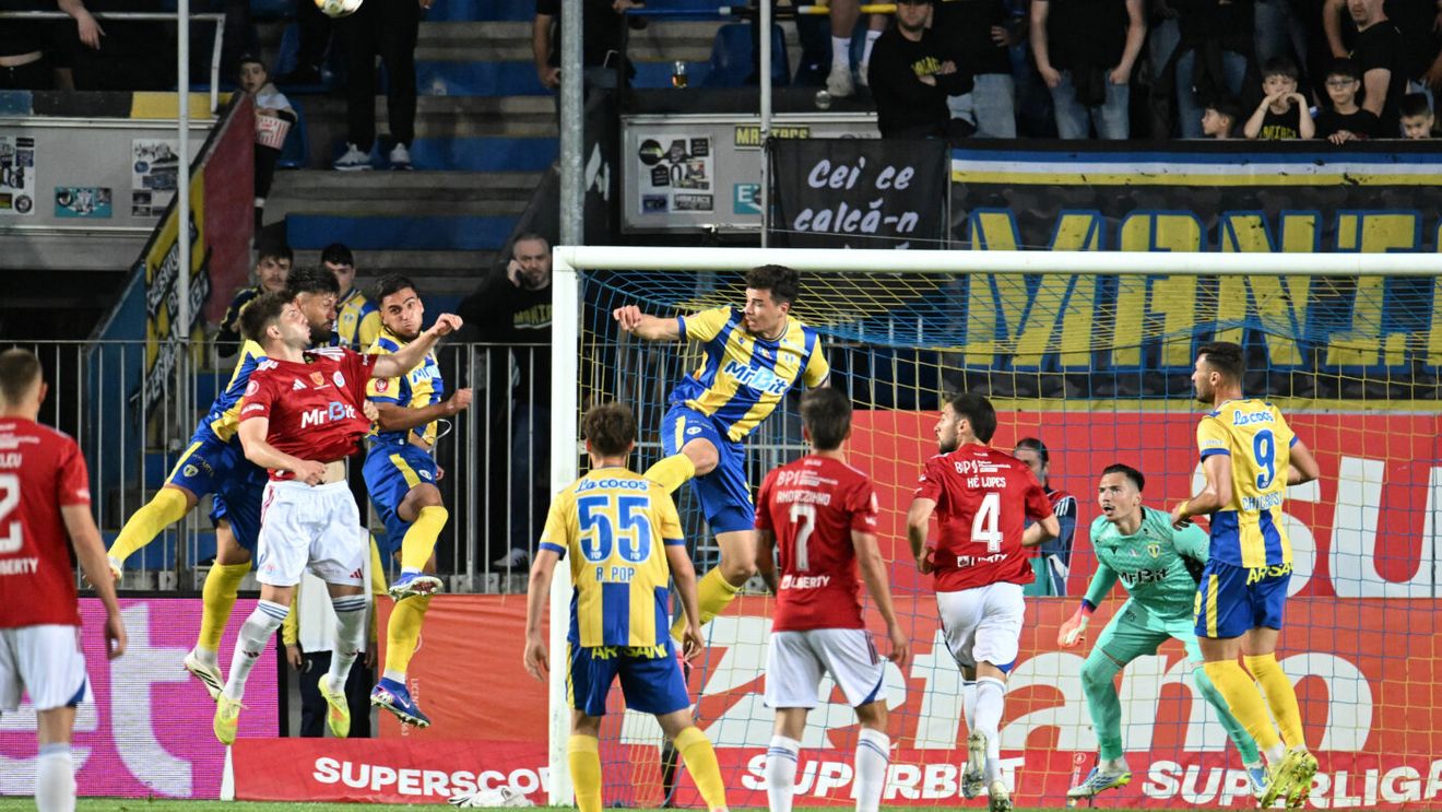 Echipă din Superliga, în pericol de faliment? „Nu știu ce vor face! Au adus 15 fotbaliști, care au fiecare peste 7-8000 de euro salariu”. EXCLUSIV