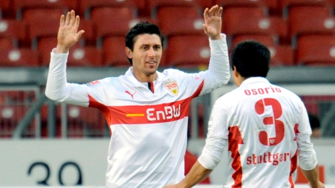 "Vreau să dau 15 goluri și să iau titlul cu Stuttgart!"