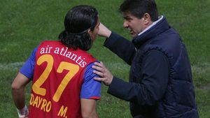 Lăcătuș: "Nu există nicio ofertă pentru jucătorii noștri!"