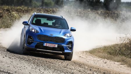 Test drive Kia Sportage facelift - SUV-ul compact al coreenilor face un pas în față - GALERIE FOTO