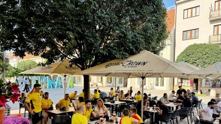 Suporterii României au colorat în galben centrul Trnavei! Susținere importantă pentru naționala lui Pancu la debutul la EURO!