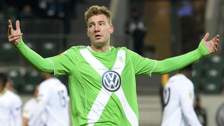 "Lordul" Bendtner, amendat de Wolfsburg pentru o poză pusă pe Instagram! A uitat că echipa e deținută pe Volkswagen!? Ce imagine a postat