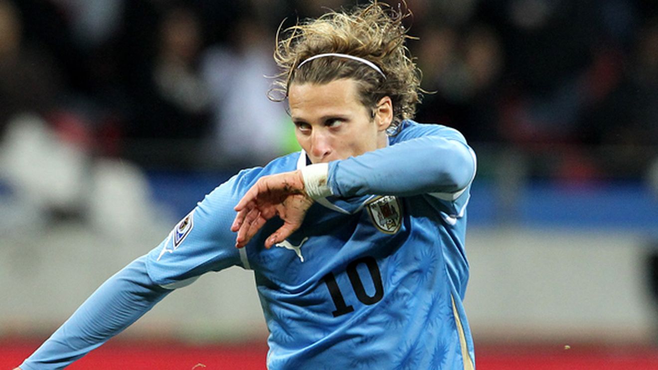 Forlan, desemnat cel mai bun jucător al CM! Ești de acord?