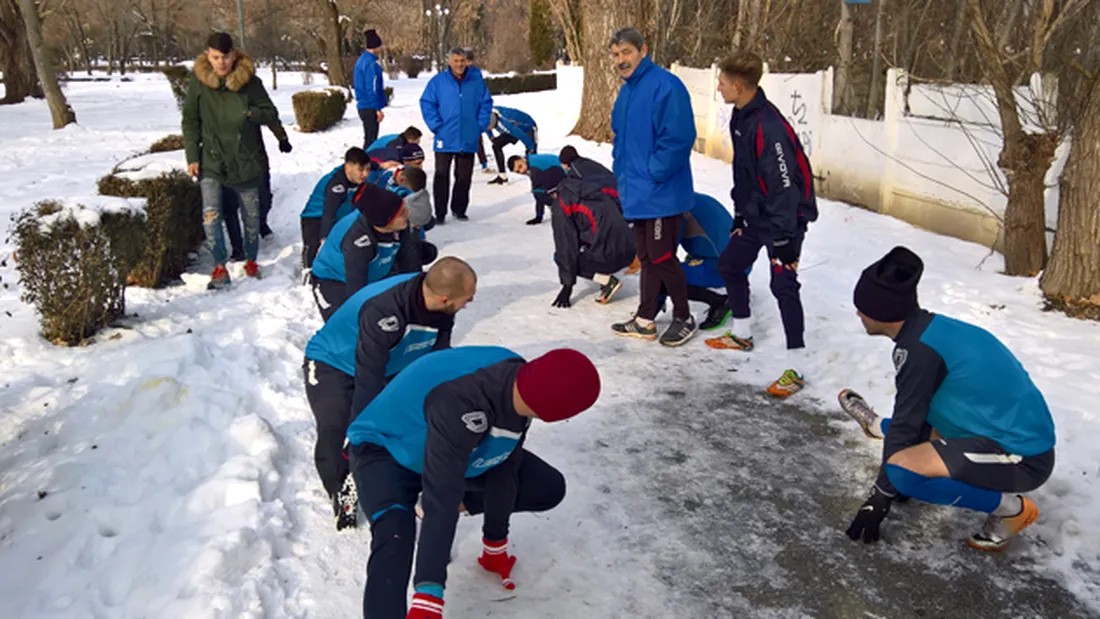 Chindia continuă să se despartă de jucători.** Un fundaș de 27 de ani din lotul lui Croitoru a decis să se retragă din fotbal