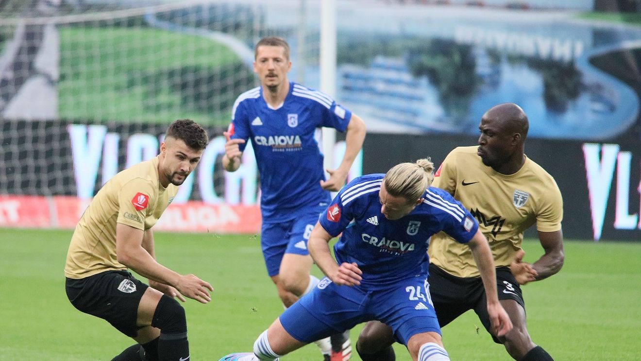FC Voluntari, revenire de senzație ca în Bundesliga! FC U Craiova, pe urmele Borussiei Dortmund după ce a luat două goluri cu un om în plus | VIDEO