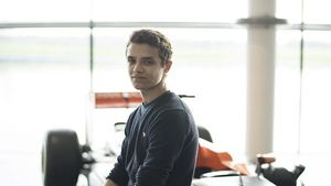 McLaren a angajat un pilot în vârstă de 17 ani! "Voi munci pe mai multe fronturi"