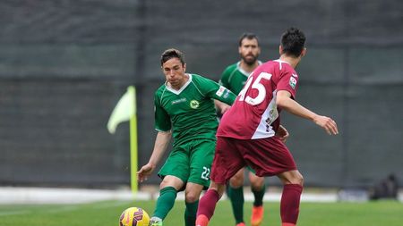 Fotbalistul cu 120 de meciuri în Liga 1 care s-a retras și acum trăiește din poker: "Aveam doar bani de mâncare! Ce să fac, să trăiesc de pe o zi pe alta?"