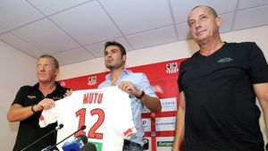 Prima reacție a lui Adrian Mutu după ce fostul său şef a fost ucis la înmormântarea mamei lui