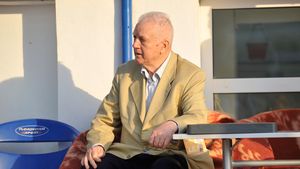 Cazanciuc: "Cererea de grațiere a lui Pădureanu, în curs de soluționare; mai așteptăm documente"