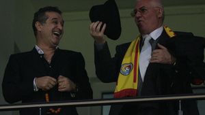 "Dinamo a meritat victoria!** E o echipă puternică!"